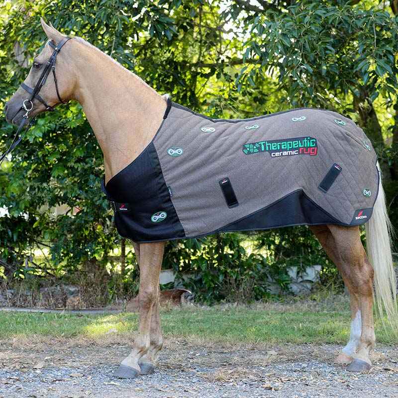 Zandona’ therapeutic bio-ceramic horse rug - 0476