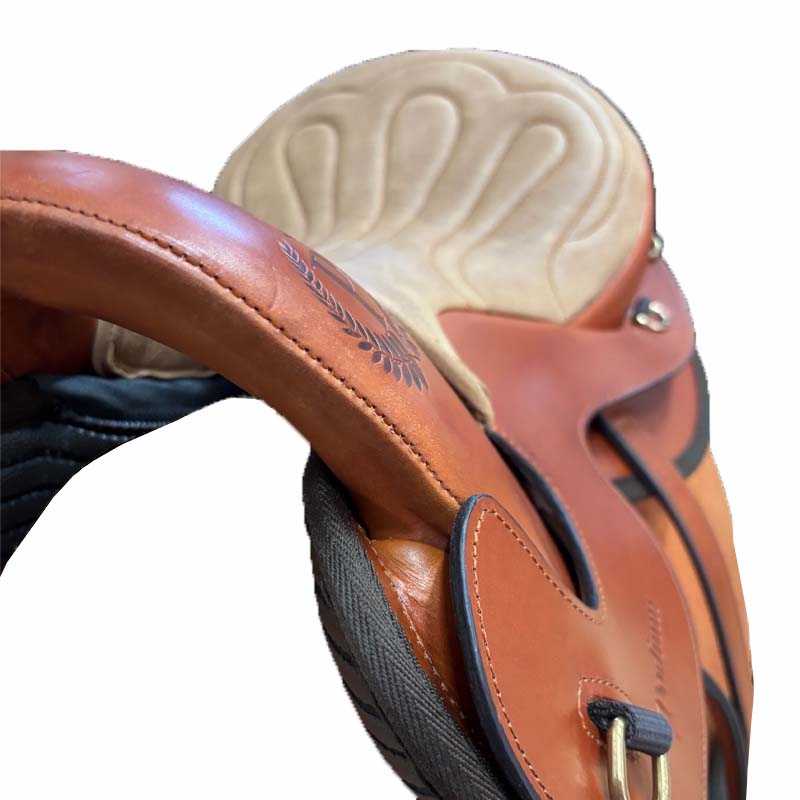 Endurance Podium saddle mod. EXTRA LIGHT 4 kg - 2813