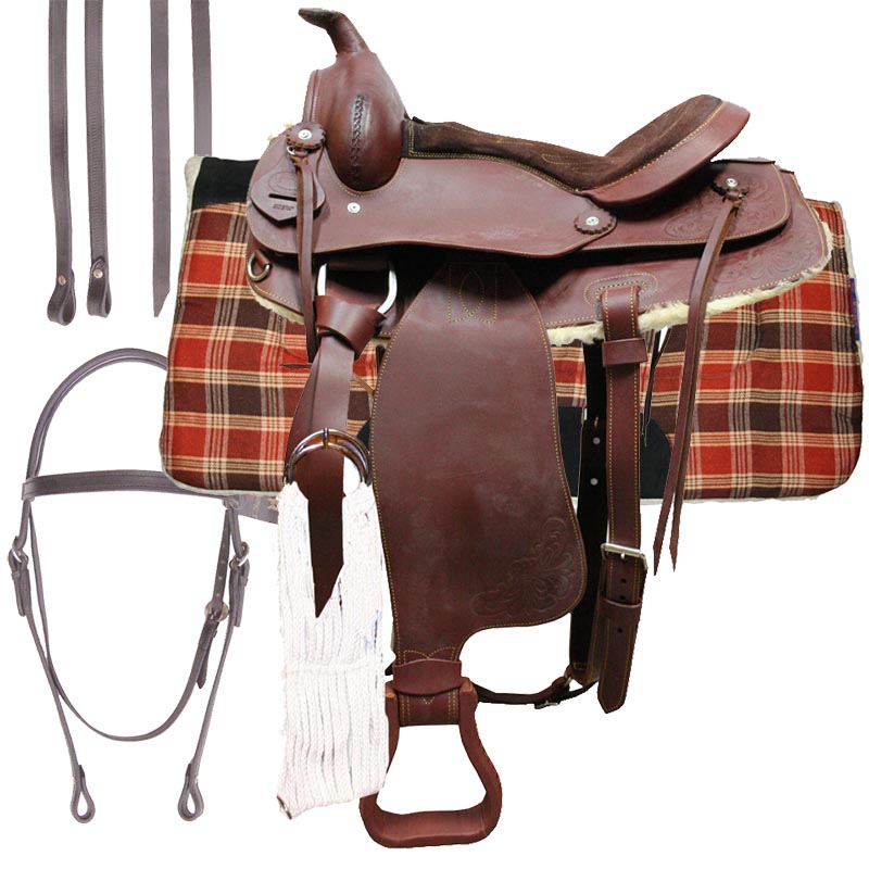Saddle trekking with accessories