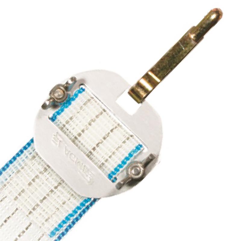 Lacme connection end of tape with snap hook