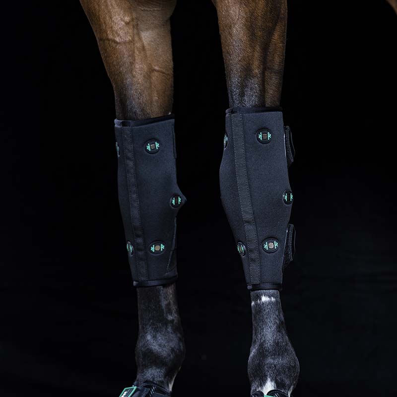 Zandona’ therapeutic air knee magnetic carpal bands - 1678