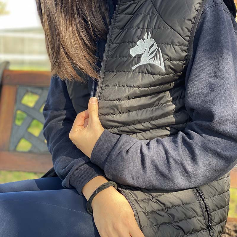 Set unisex vest and winter cap with my selleria embroidery lifestyle line - 8331
