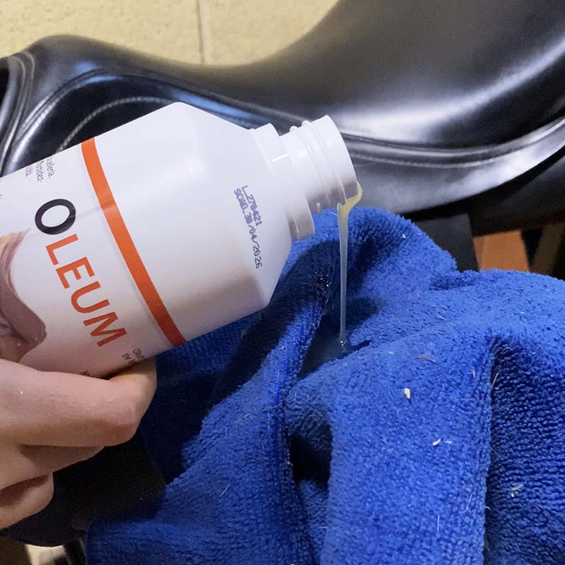 Leather oil Arcafarm “OLEUM” 500 ml - 1474