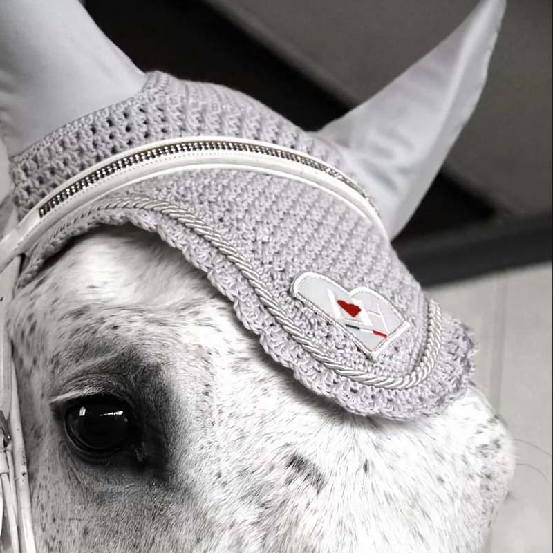 Technical lovehorses ear net bonnet customizable - 0562