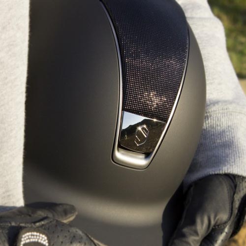 Customizing for helmet samshield with shimmer leather top - 3277