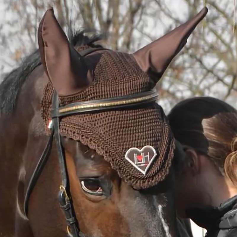 Technical lovehorses ear net bonnet customizable - 0562