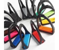 POLYMER STIRRUPS WITH INTERCHANGEABLE COLORED RUBBER FOOTREST - 3129