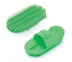 ADJUSTABLE PLASTIC CURRY COMB WITH A SOFT BRISTLE - 0796