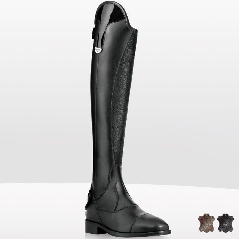 Boots pioneer in tooling flower leather model efesto