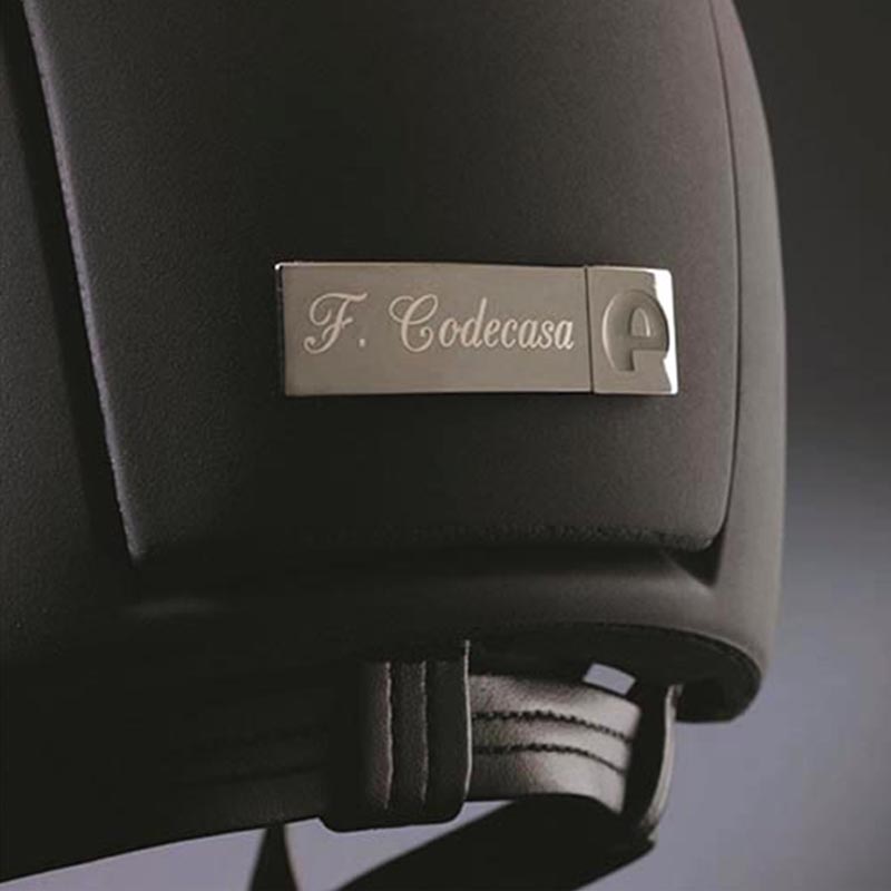 Kep italia customizations: metal plate with rider's name