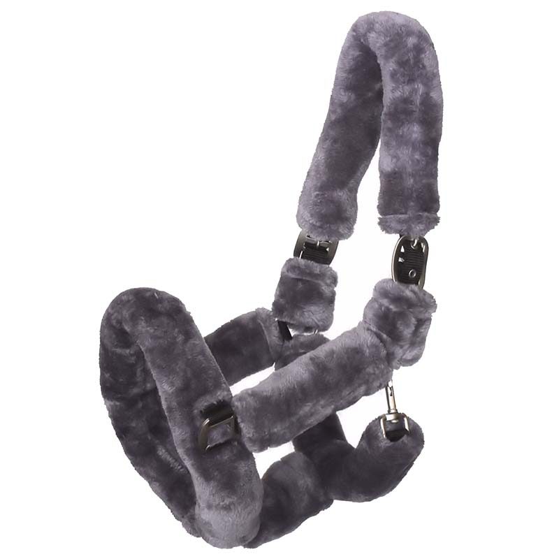 Soft horse halter with synthetic sheepskin covering